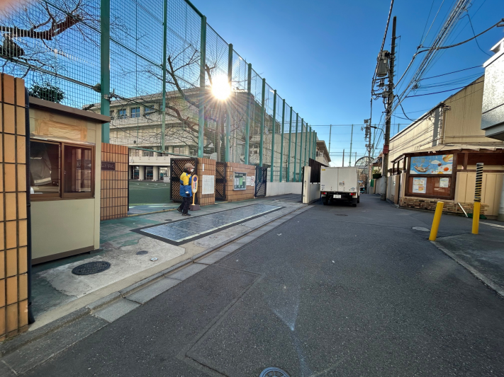 entreeouest-minatoku-primaireaoyama2